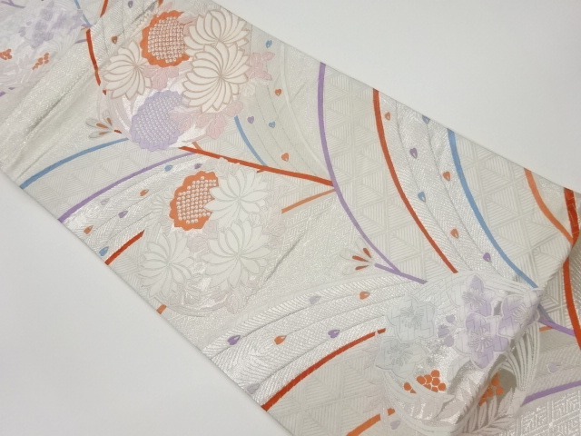 リサイクル　曲線に花々模様織出し袋帯